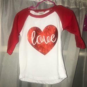 Love T-shirt. Perfect for Valentines NWT